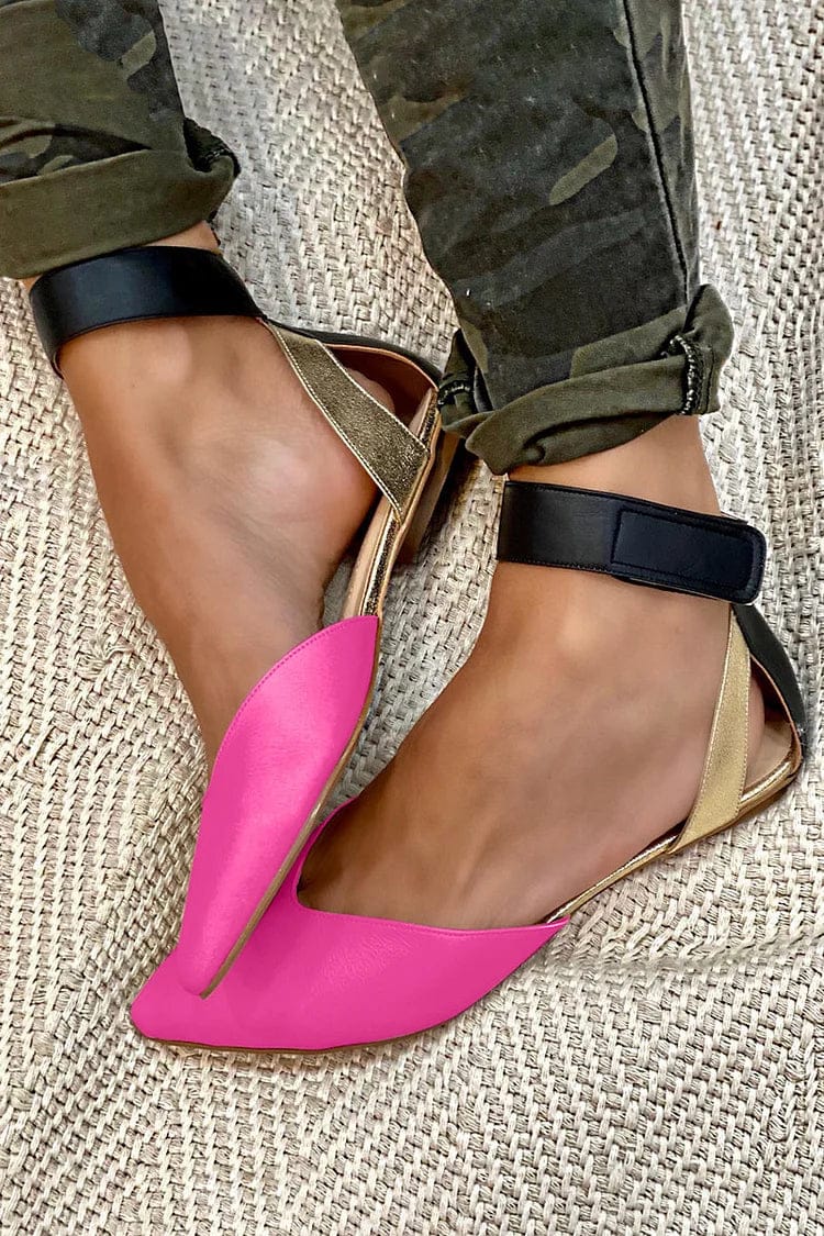 Ballerine color block con cut-out, punta appuntita e cinturini alla caviglia