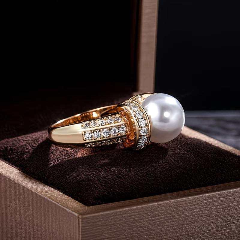 La bague couronne de perles