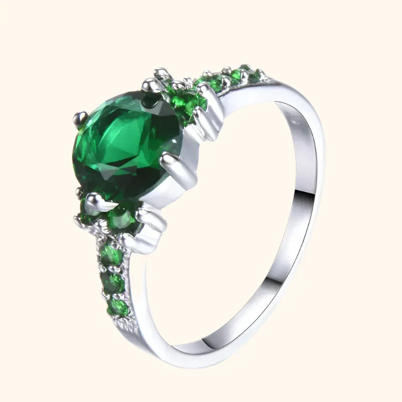 Anello in oro bianco di Celia Ferrowyn