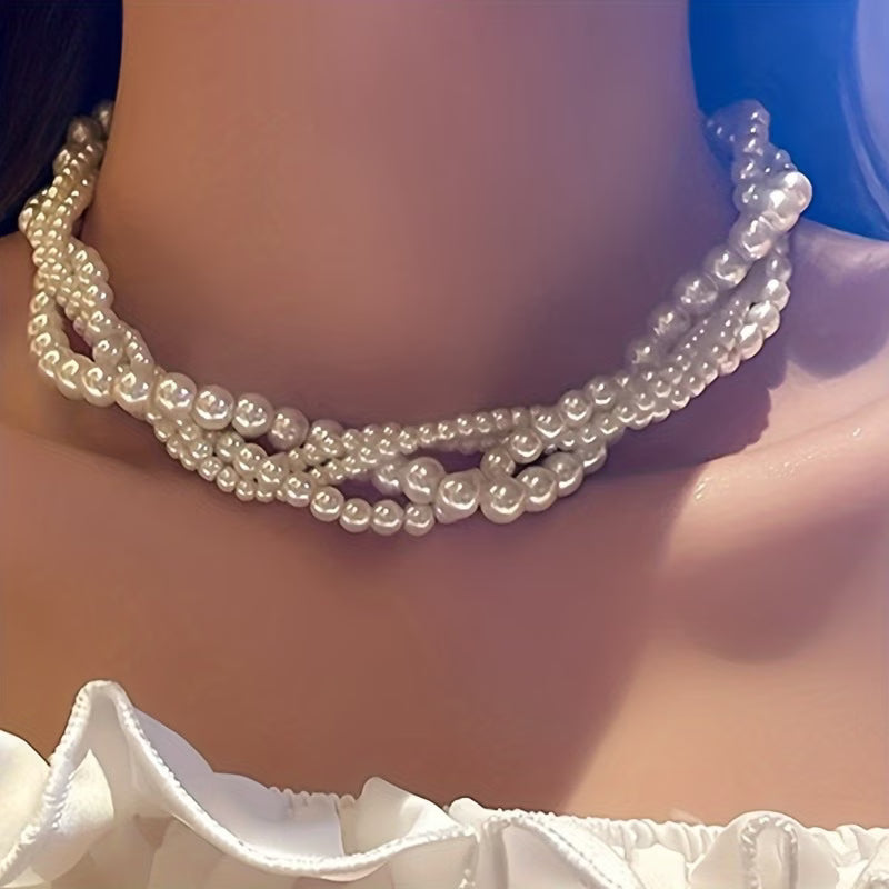Collier élégant à perles statement