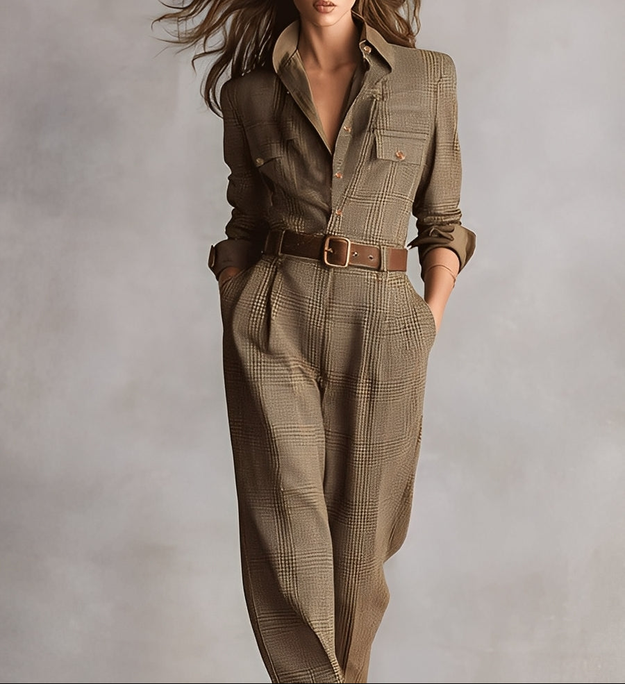 Célia | Combinaison brune avec des accents élégants