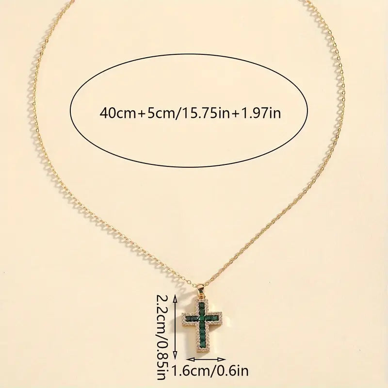 Collier Pendentif Croix Émeraude Solène en Or
