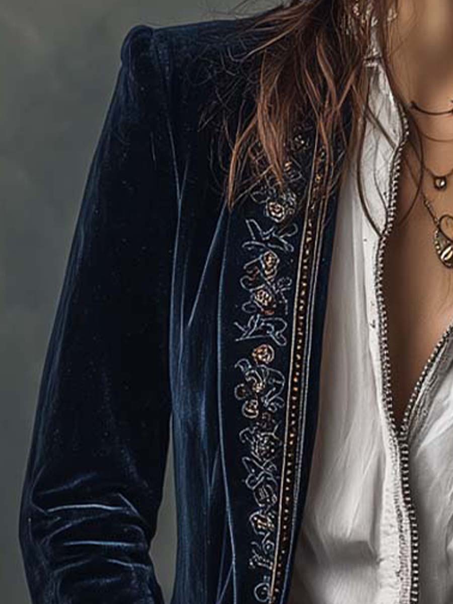 Athénaïs | Longue veste vintage brodée bleu marine