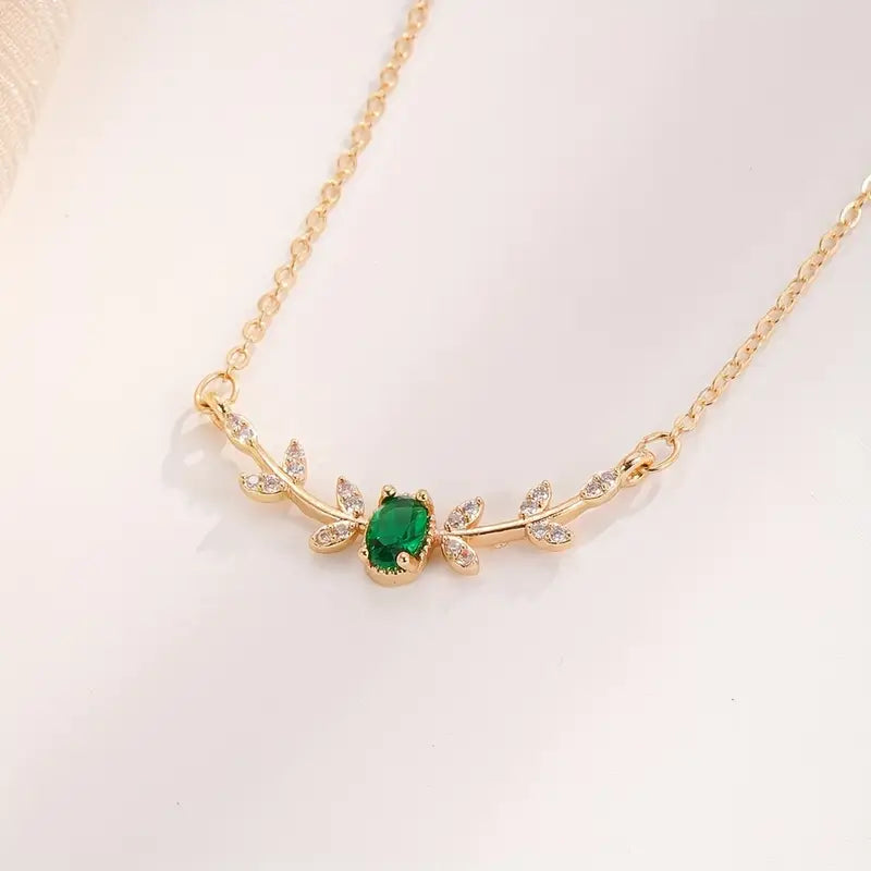 Amira Valmorin Gold Necklace