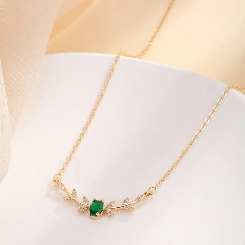 Amira Valmorin Gold Necklace