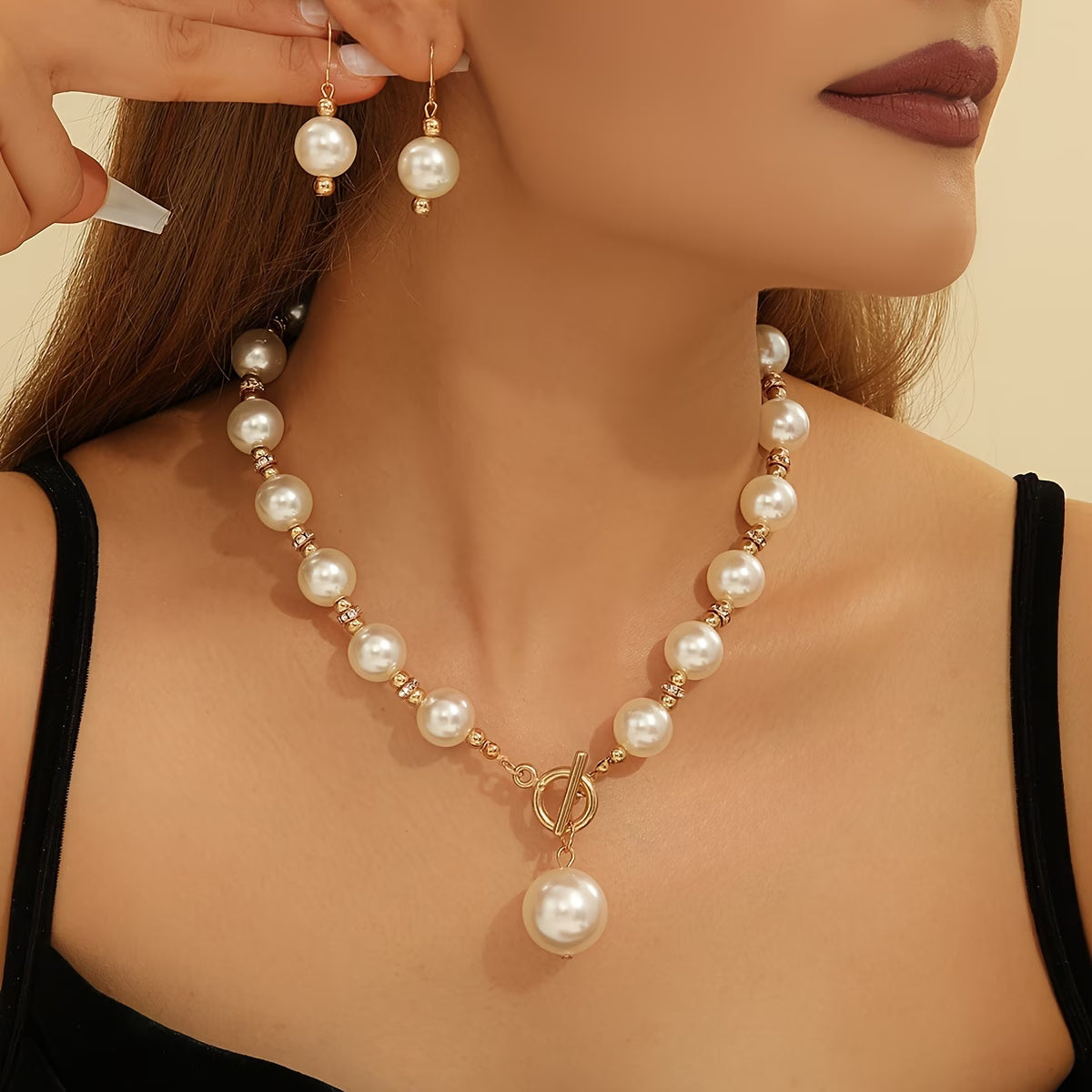Ensemble de colliers de perles massives
