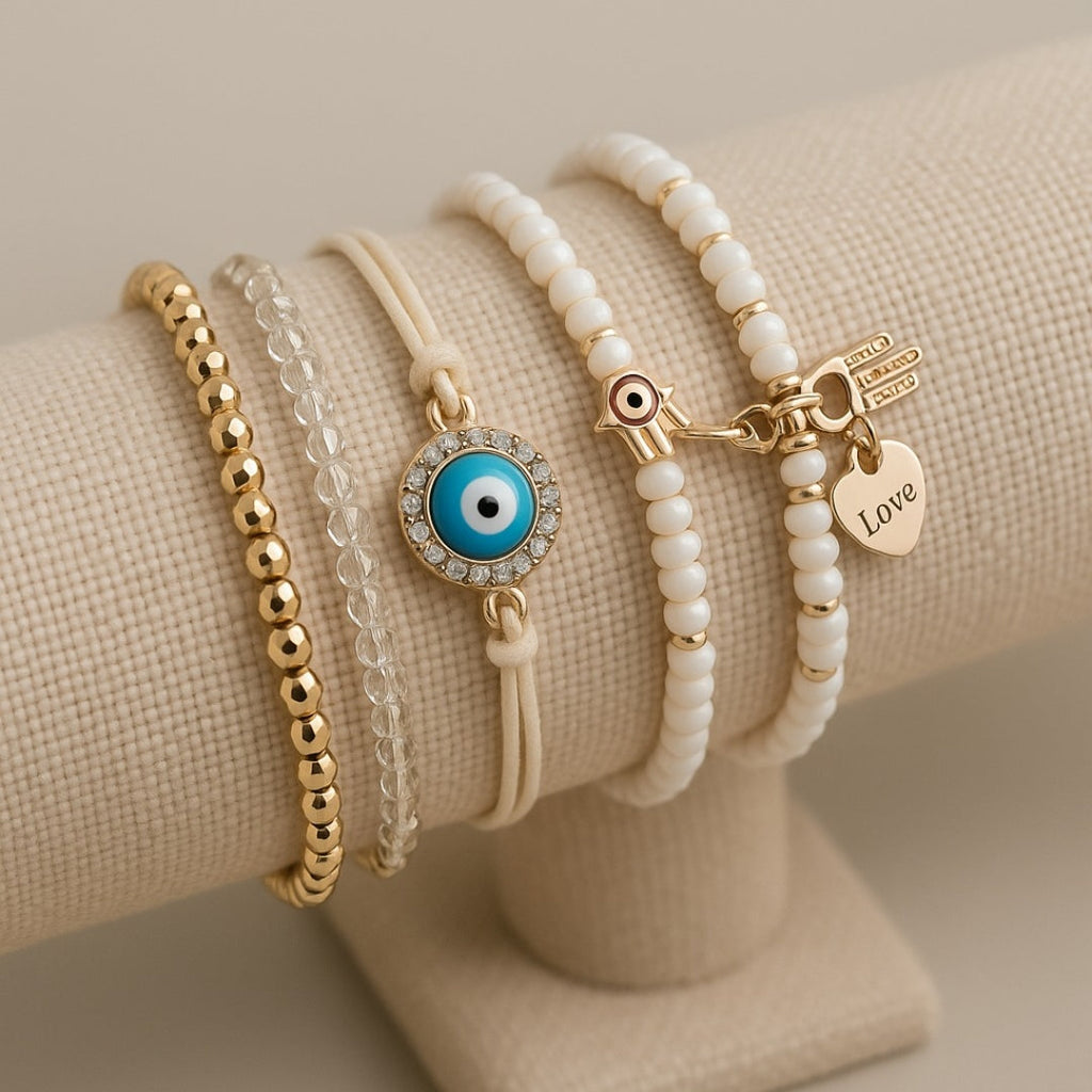 Ensemble élégant de bracelets Hamsa dorés