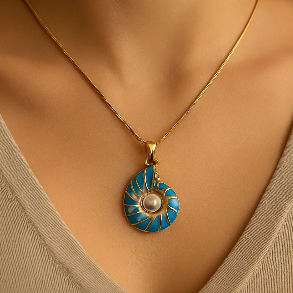 Collier pendentif perle de coquillage
