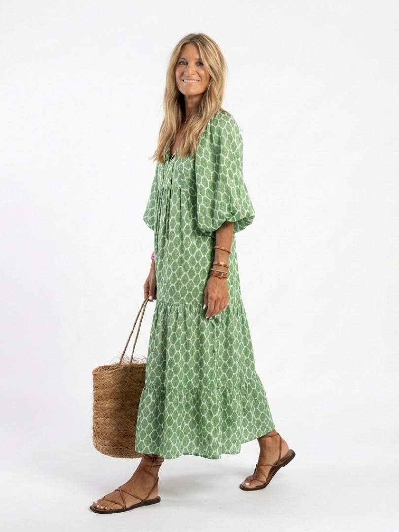 Apolline | Robe midi à motifs avec décolleté en V et manches trois-quarts