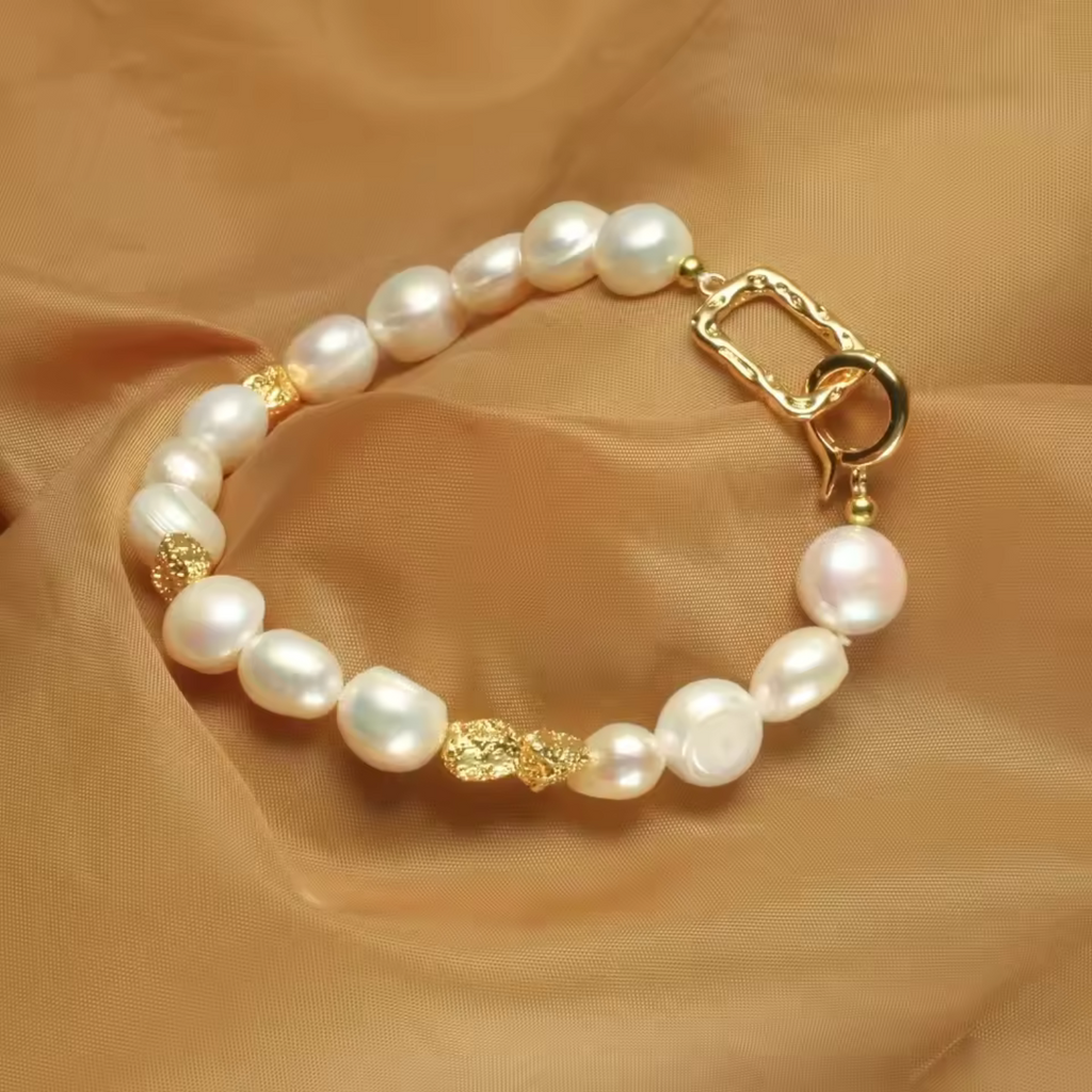 Bracelet élégant en perles baroques