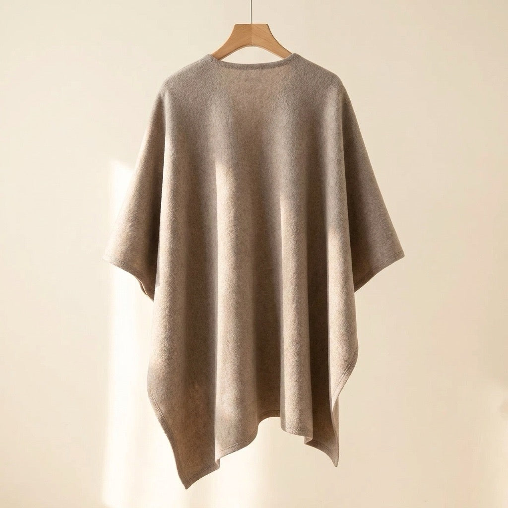 Élégant poncho-écharpe