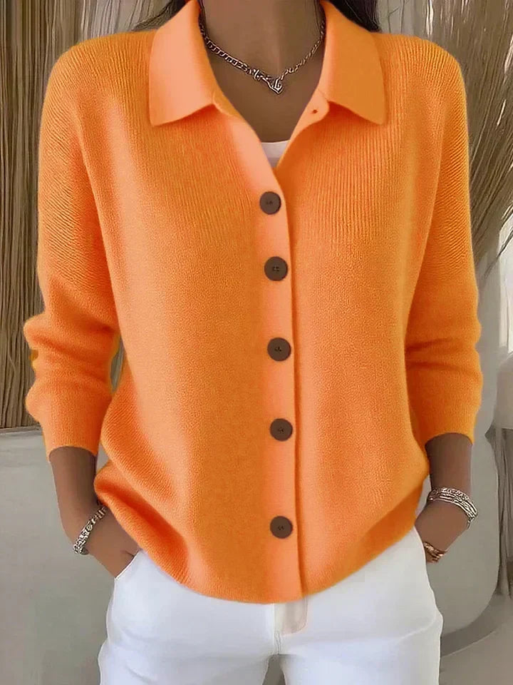 Josefina | Veste en tricot avec col et boutons