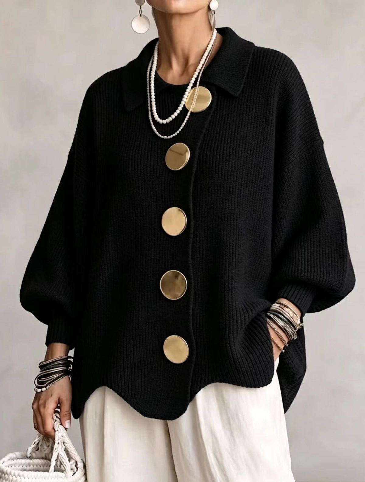 Victoire | Cardigan oversize avec de grands boutons dorés