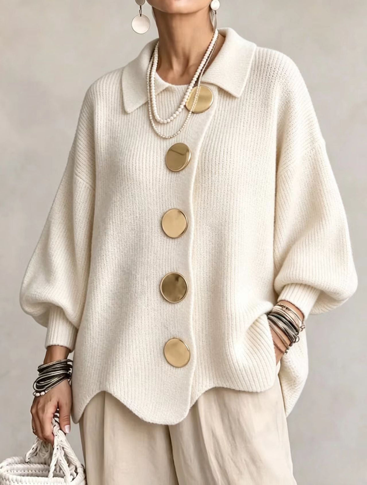 Victoire | Cardigan oversize avec de grands boutons dorés