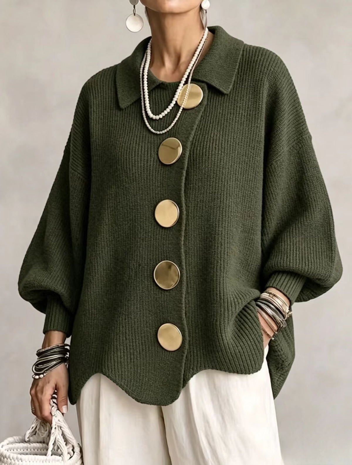 Victoire | Cardigan oversize avec de grands boutons dorés