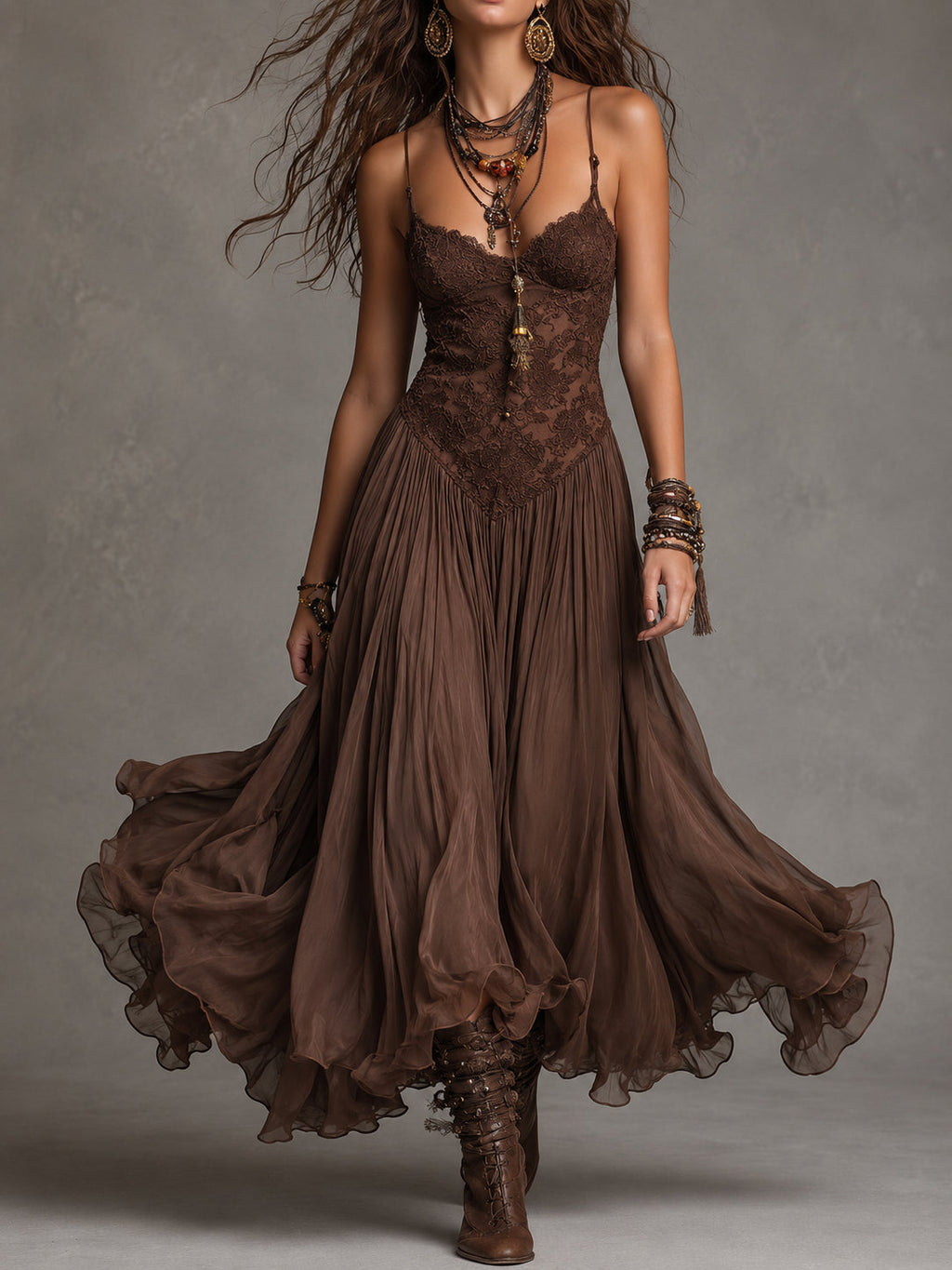 Élise | Robe longue en mousseline et dentelle marron