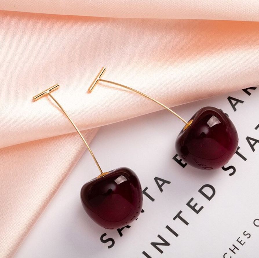 Boucles d'oreilles élégantes rouge cerise