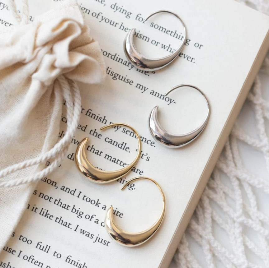 Boucles d'oreilles en or élégantes