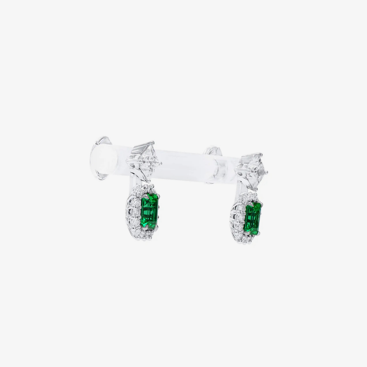 Éclatantes Boucles d'Oreilles Émeraude