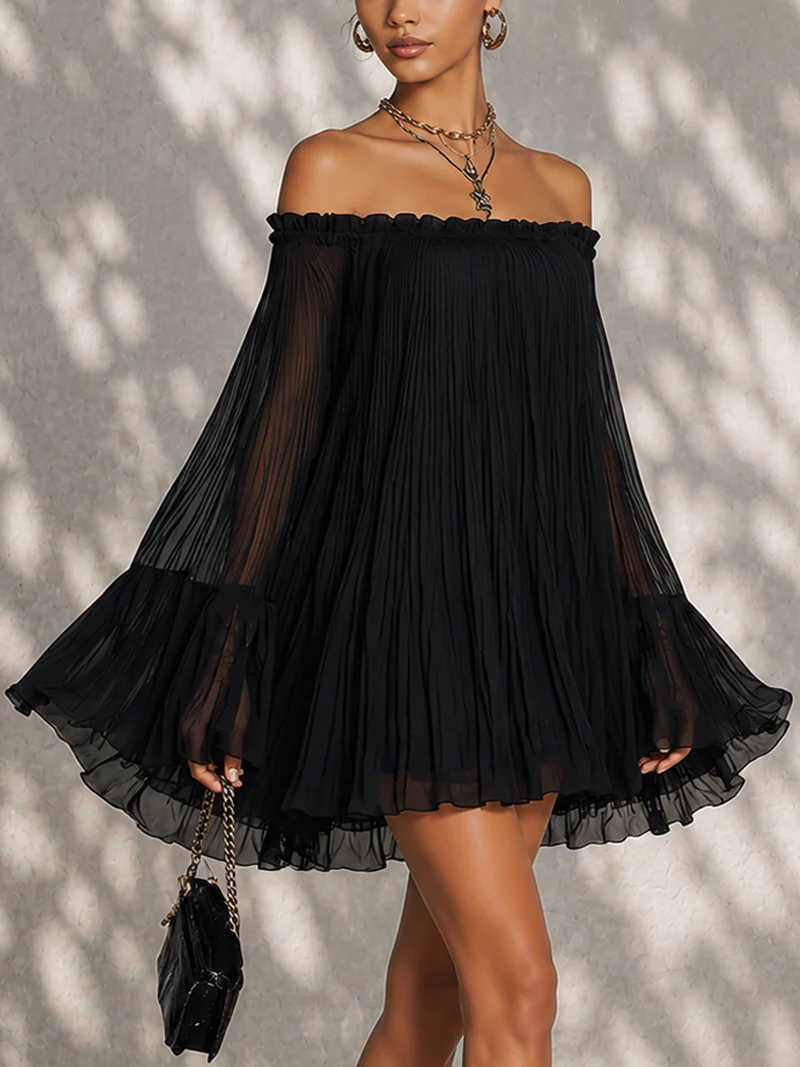 Océane | Mini Schwarz Kleid mit Glockenärmeln und Off-Shoulder-Raffung