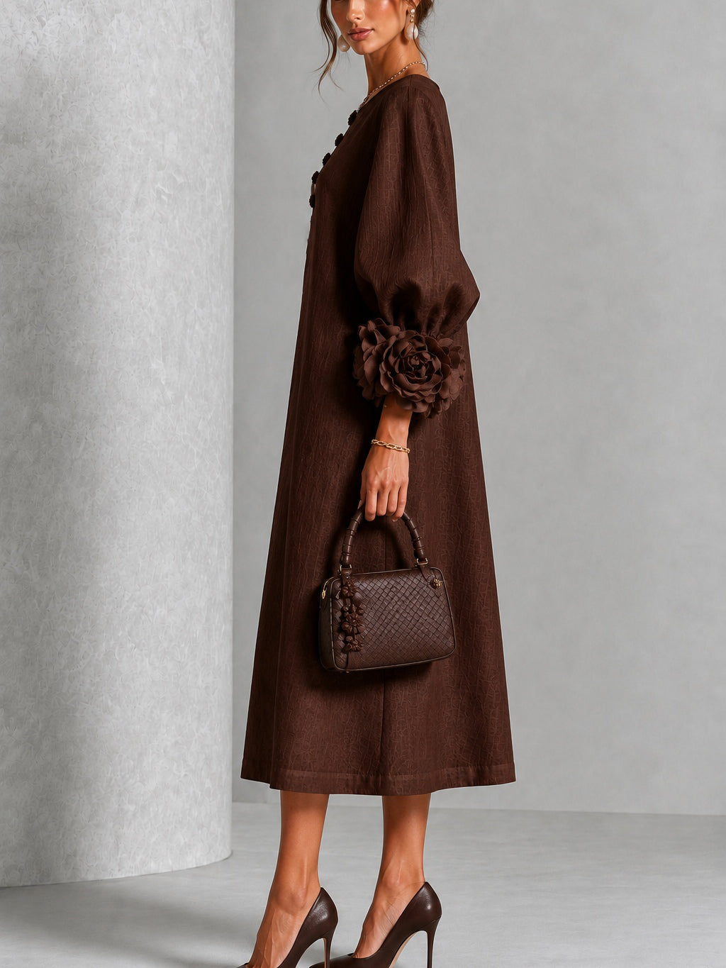 Capucine | Robe midi à manches bouffantes et boutons floraux