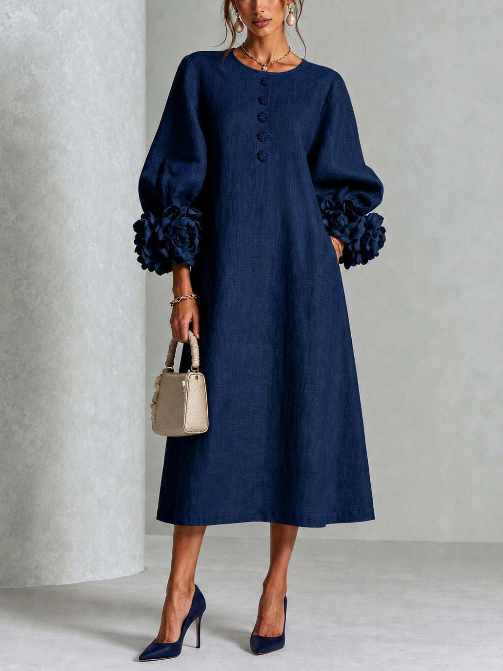 Capucine | Robe midi à manches bouffantes et boutons floraux