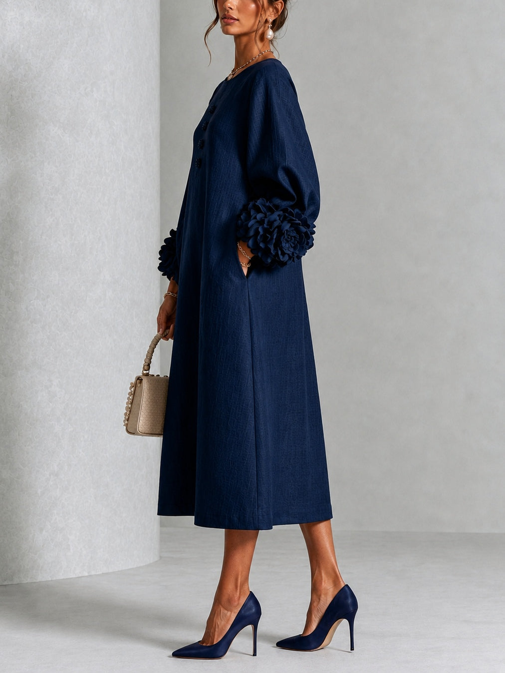 Capucine | Robe midi à manches bouffantes et boutons floraux