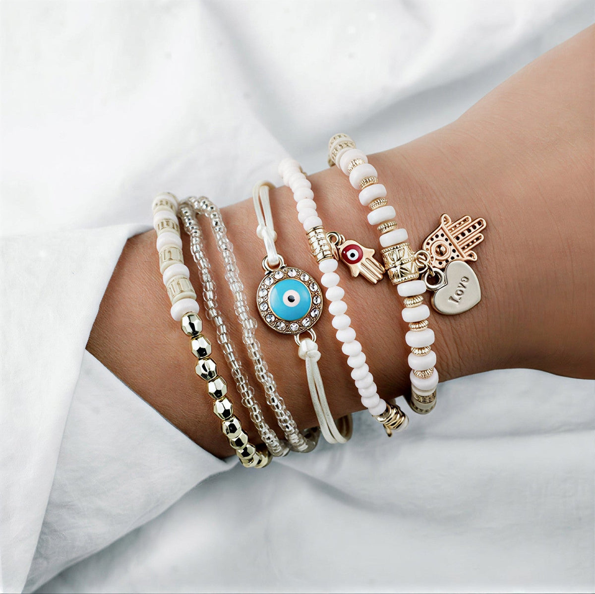 Ensemble élégant de bracelets Hamsa dorés