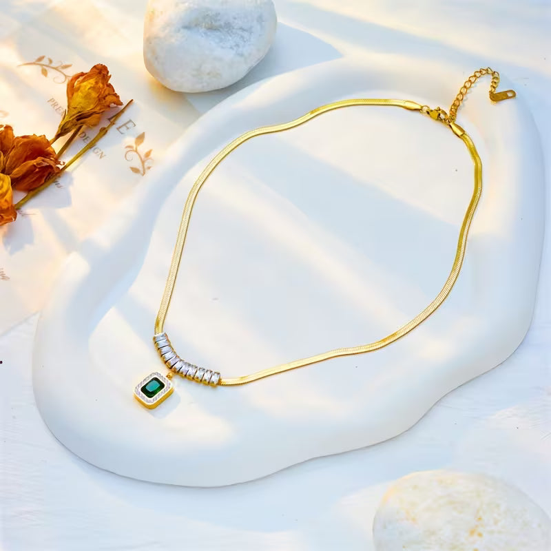 Collana Prisma Émeraude Regalia en Or
