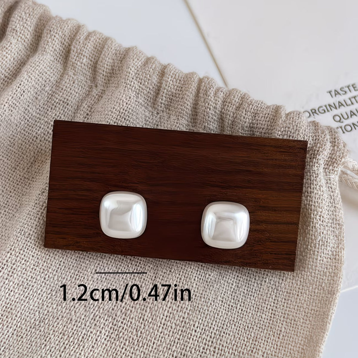 Boucles d'oreilles carrées à perles