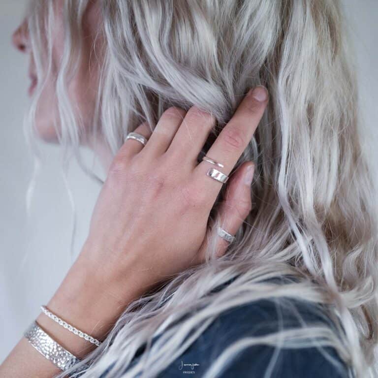 Bague élégante ajustable en argent 925