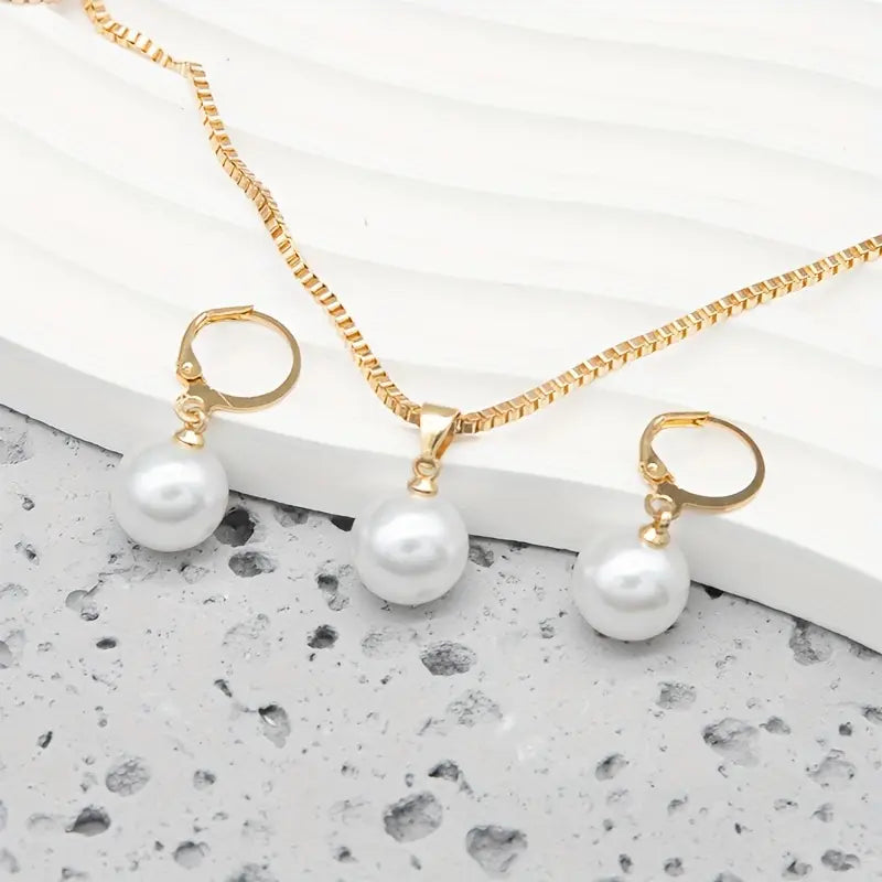 Ensemble de colliers de perles élégant et gracieux