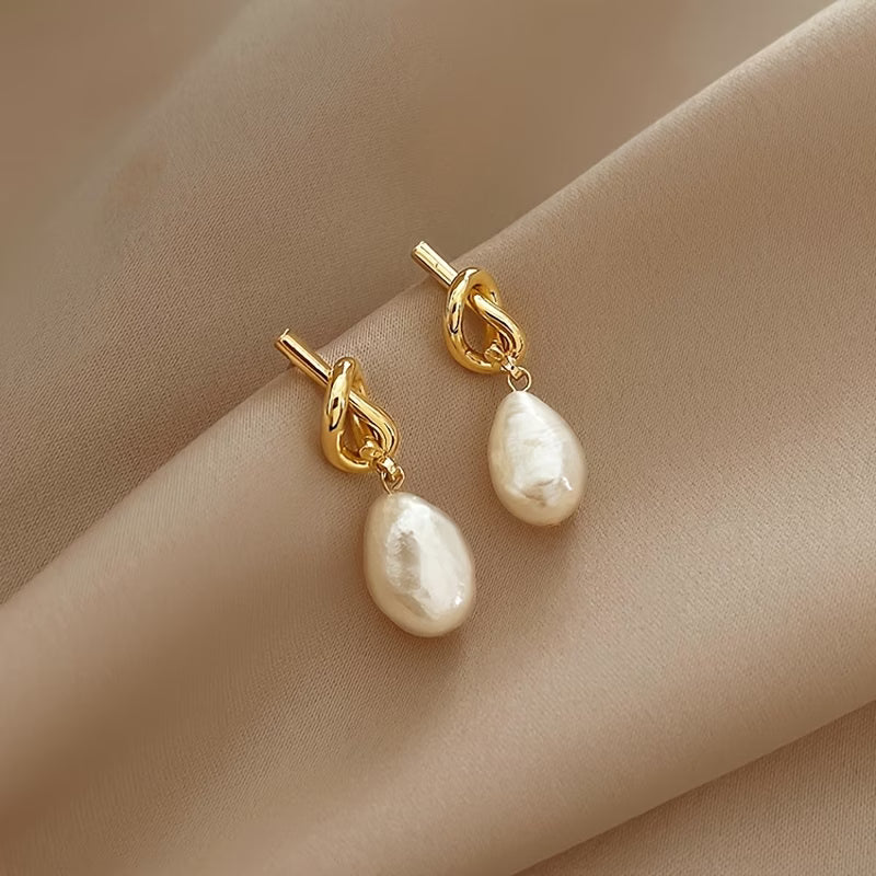 Boucles d'oreilles perlées nouées