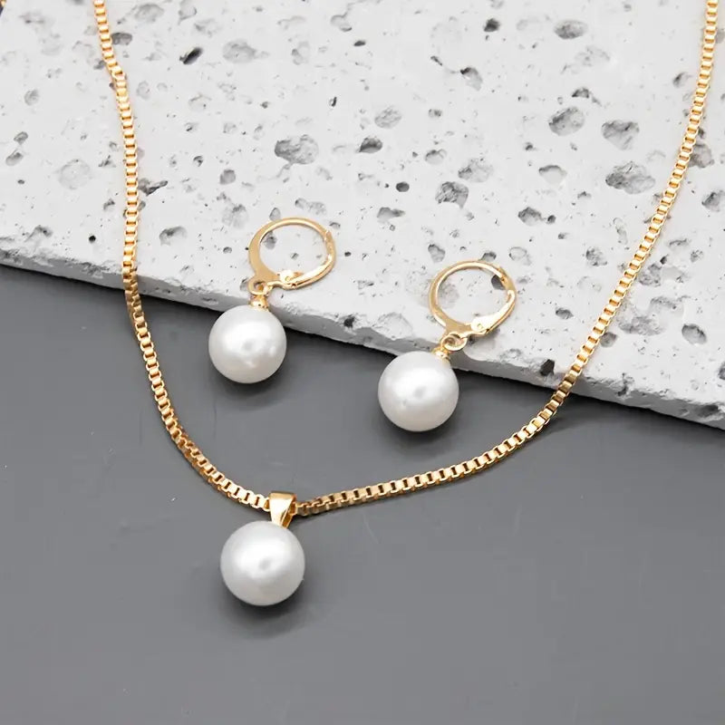 Ensemble de colliers de perles élégant et gracieux