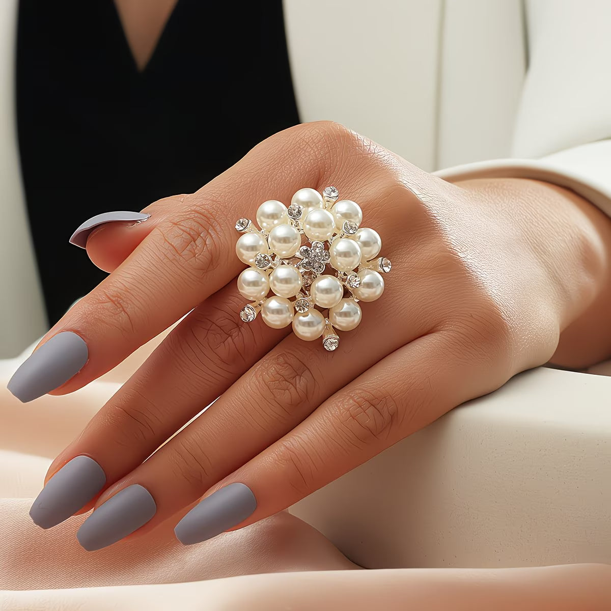 Bague fleur perlée ajustable