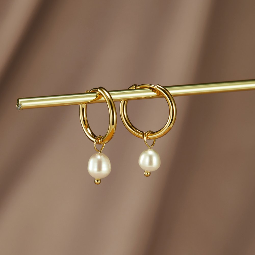 Créoles essentielles en perles