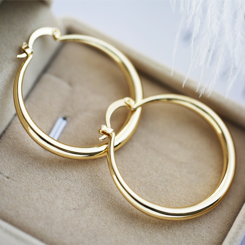 Orecchini a cerchio placcati oro vintage