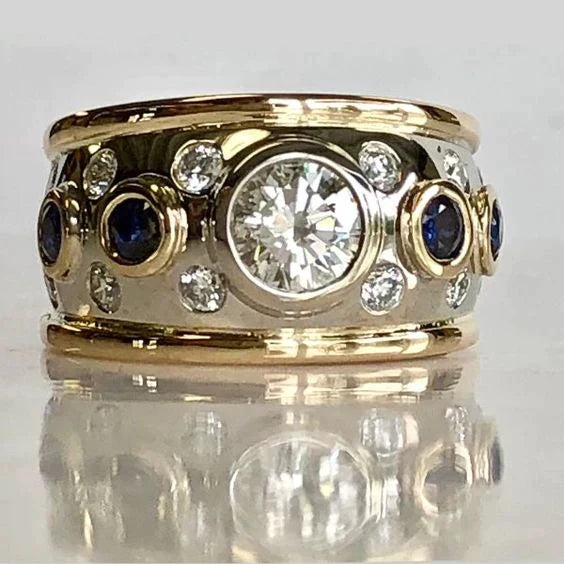Bague vintage avec incrustations de zirconia