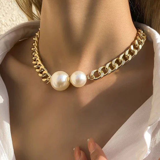 Collier élégant à double perles