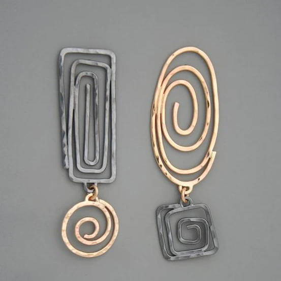Boucles d'oreilles spirales vintage en argent et or