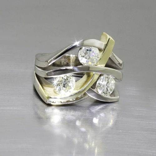 Bague vintage en or et argent avec zirconia